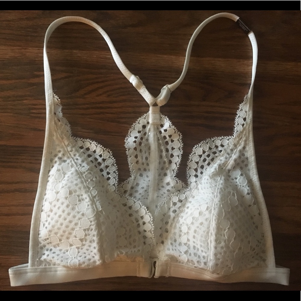 NWT VS XS Lace Racerback Bra with Front Closure